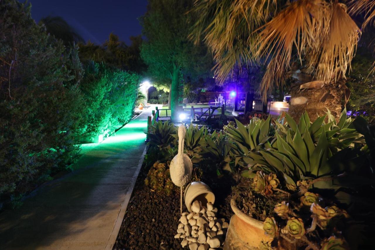 Morad Haharbel - Boutique Resort Buitenkant foto